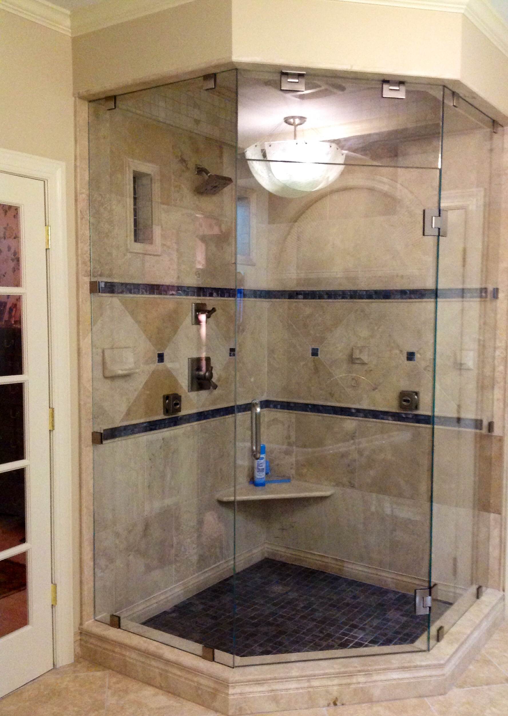 custom-shower-enclosures-3