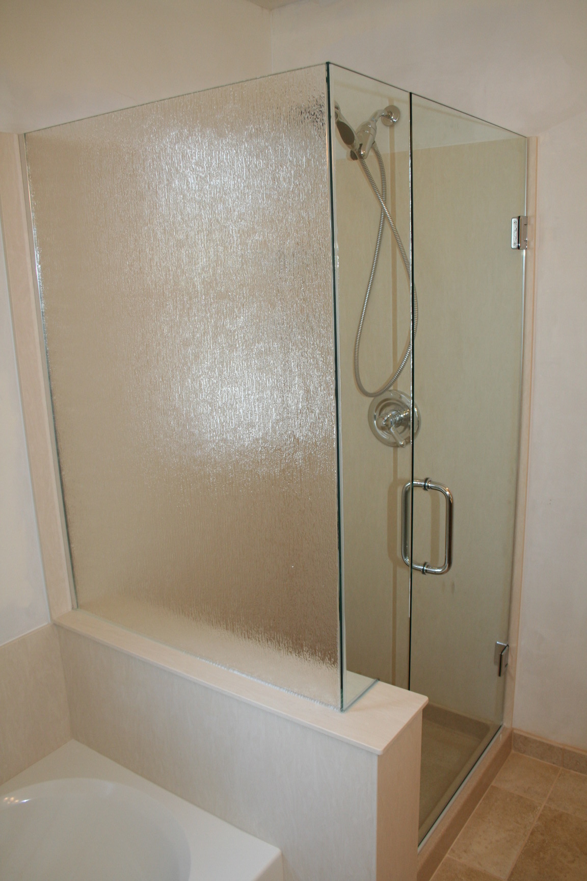 custom-shower-enclosures-34